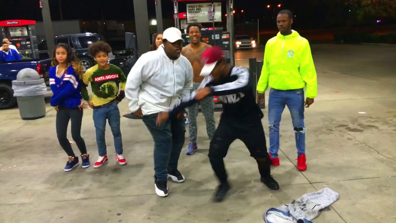 Migos - Bad and Boujiee ft Lil Uzi Vert