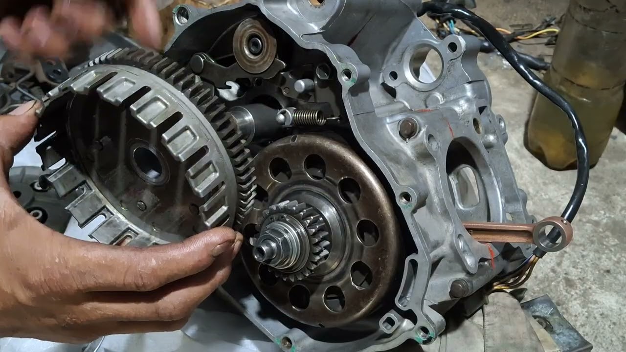 HƯỚNG DẪN CÁCH RÁP NÒI XE EXCITER  SỐ TỰ ĐỘNG.CỐT SỐ ..hoclamtheo🙂😀