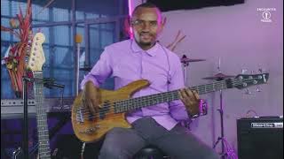 Vicky K Victor Bass Cover - Ulinipenda Yesu