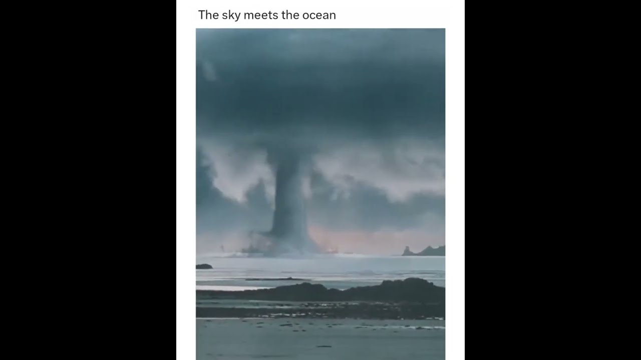 Real Cloud Burst in the Ocean created with CGI