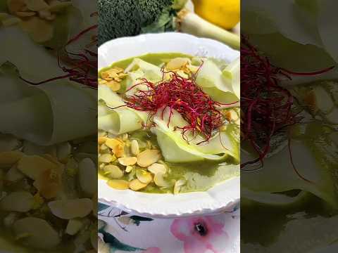 Le vellutate sono tra i confort food più amati e questa con i broccoli è davvero speciale #food