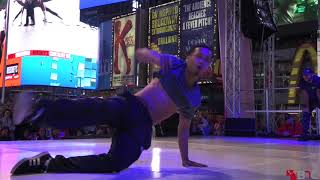 Carl Winz Vs Gravity - Finał 1vs1 na Behind The Groove Times Square Edition 2018