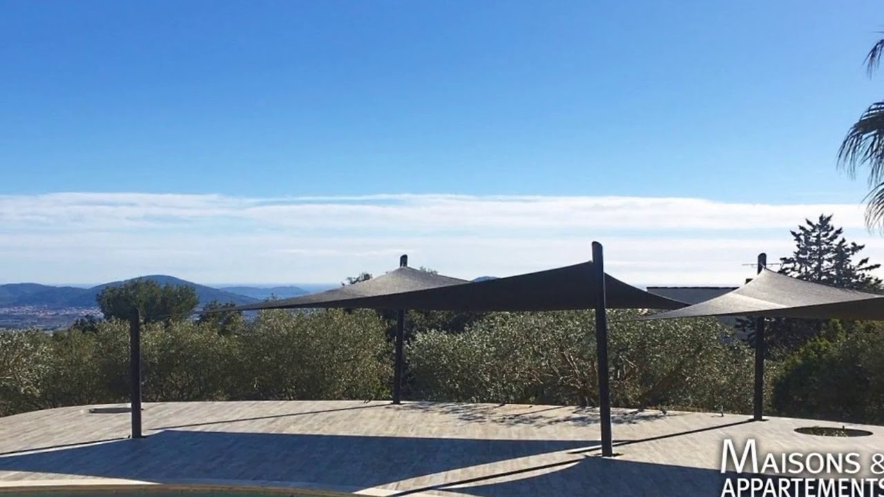 SOLLIES-VILLE - MAISON A VENDRE - 977 000 € - 200 m² - 9 pièces