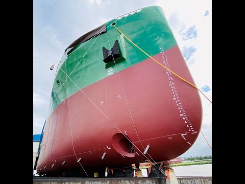 Launching and naming of the NaabsaMax tanker