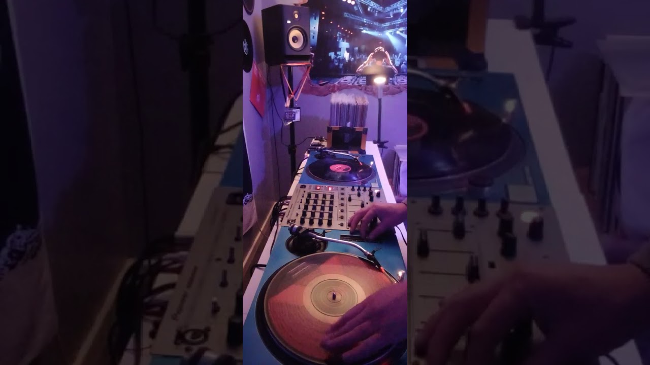 Tidy hardtrance mix off the cuff 