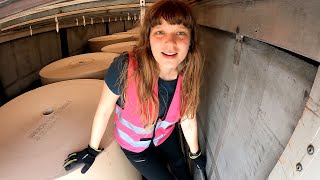 Night loading routine of a female truck driver