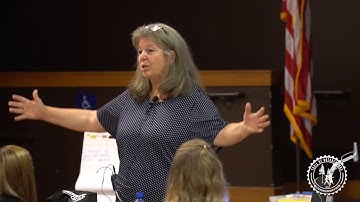 Gretchen Walks Through the Problem/Solution Text Structure