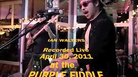 Ian Walters at the Purple Fiddle