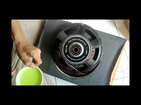 Video: Bagaimana cara memperbaiki subwoofer yang berderak?