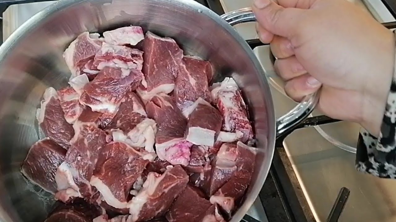 إنسى طعم اى لحمة عملتيها وركزى معايا اقسم بالله طريقة لحمة لوز اللوز