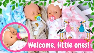 💖💙New Baby Born Twins Are Here! Let's Change Them, Feed Them And Take Them Home!