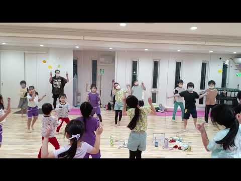 ツバメ　YOASOBI　ダンス　幼児　小学生　2023/4/14