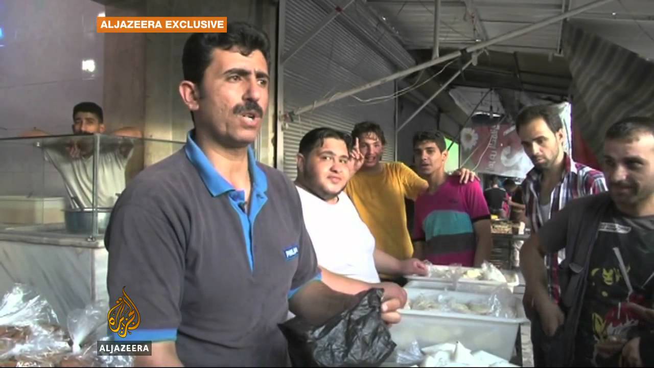 يستمر قصف الحكومة السورية لحلب خلال شهر رمضان