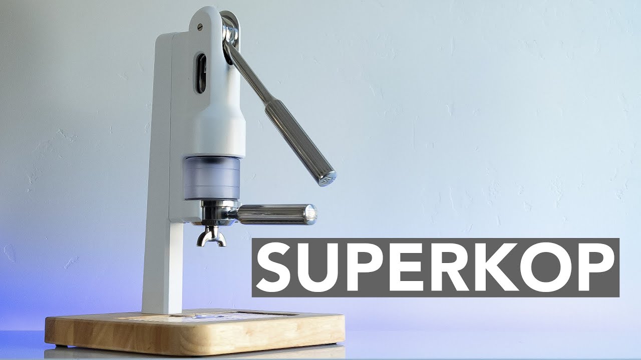 Superkop's Hand-Pumped Machine Makes the Best Espresso