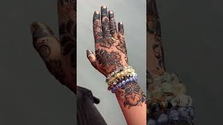 #mehndi #artist #wonderful #design #shortvideo #viralvideo 💚💚💚