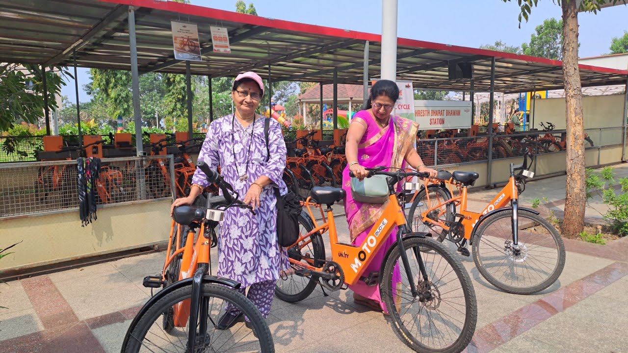 काय मस्त प्रवास झाला ...आम्ही statue of unity कडे निघालो