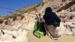 Nomadic village life, women and children crossing the river without equipment is terrible#family2023