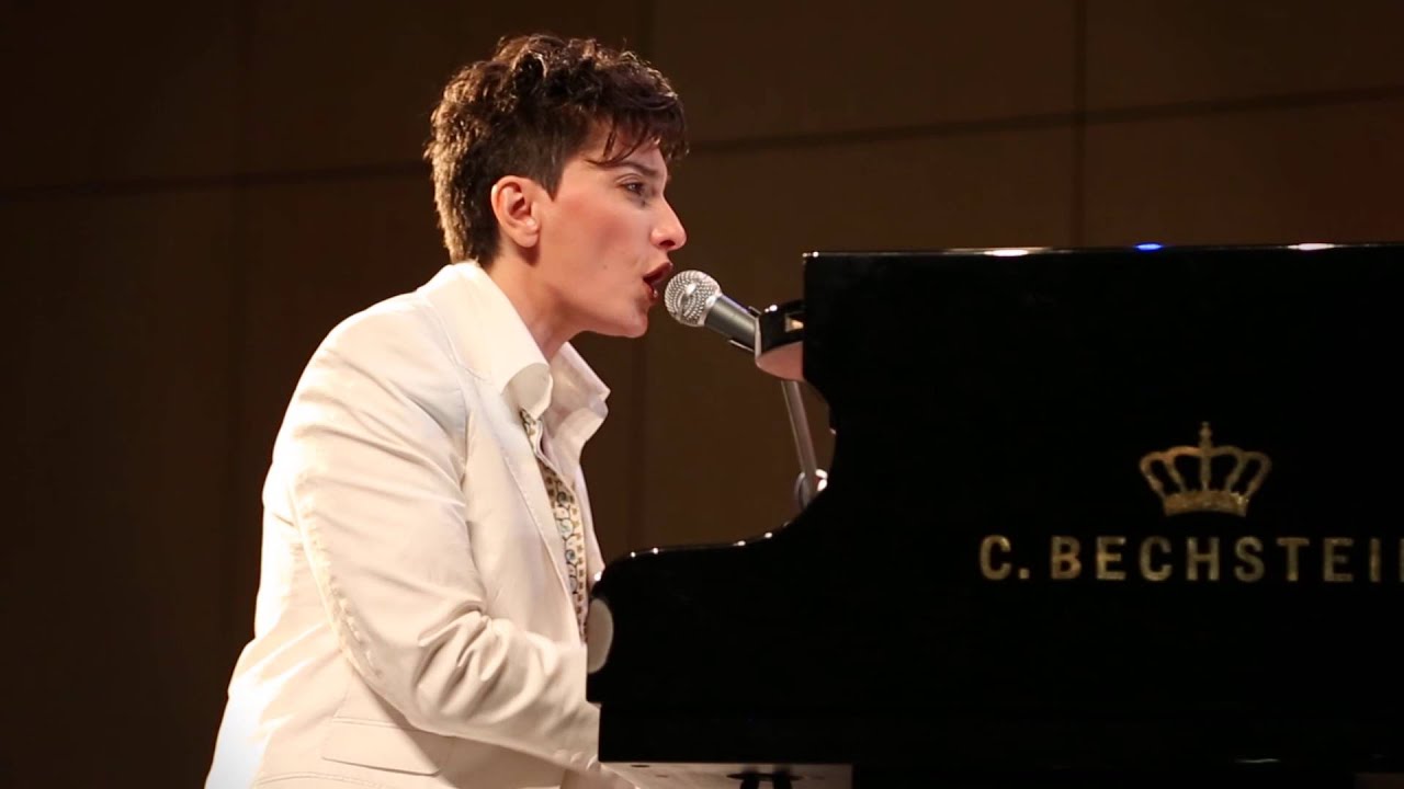 Iro - Tsamikos, live concert, Frankfurt 27/11/2015