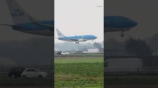 BOEING 737-8K2 KLM FROM VENICE ARRIVING AT AMSTERDAM AIRPORT SCHIPHOL PHBCG / KL1628 BOEING 737-8K2 KLM FROM VENICE ARRIVING AT AMSTERDAM AIRPORT SCHIPHOL PHBCG / KL1628