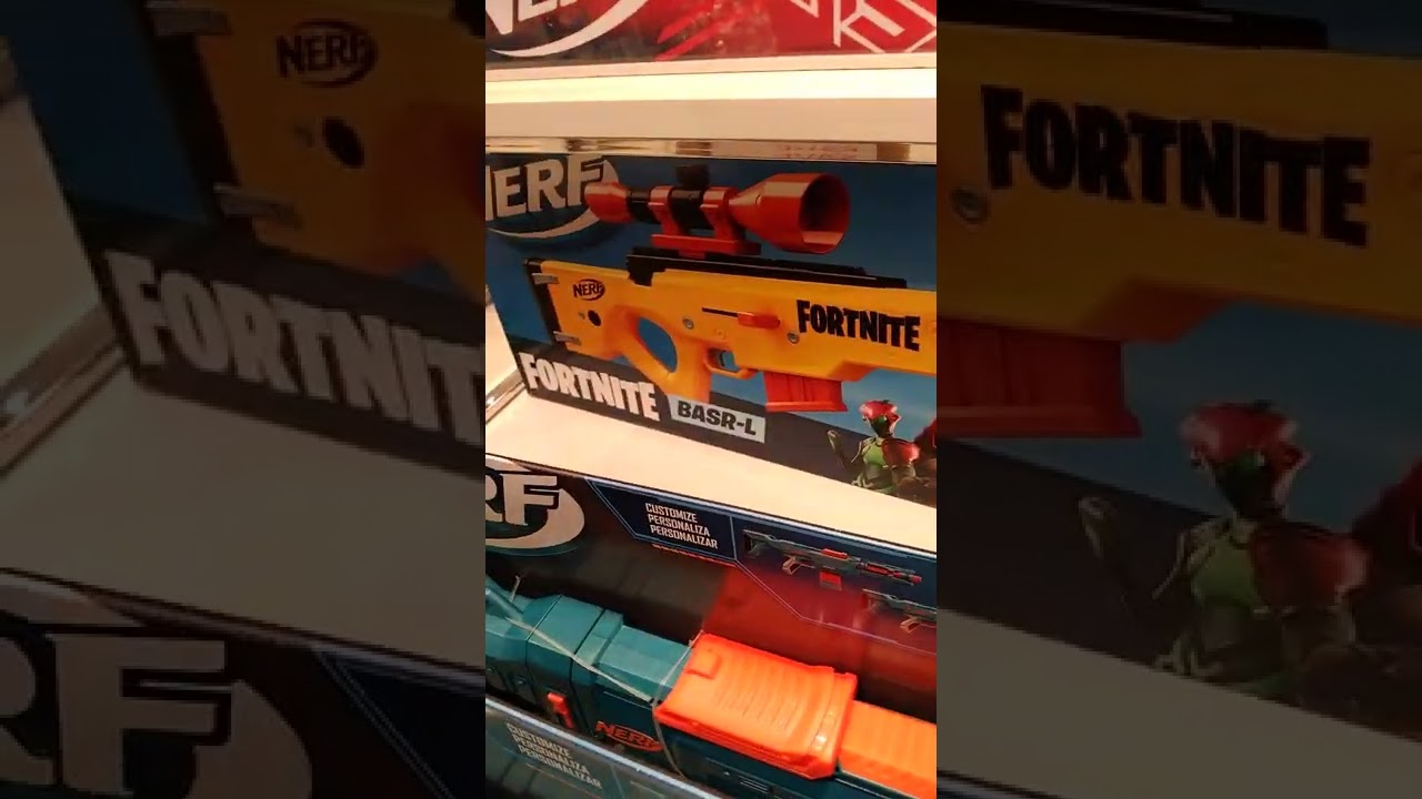 HAPPY KID ENJOY BUYING NERF GUN IN TOYKINGDOM 