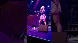 Tiffany Day - Colone live at El Rey theater Los Angeles 11/18/22