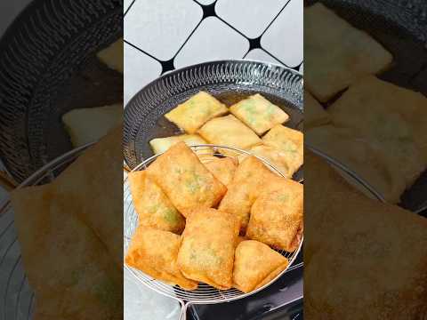 Martabak telur rumahan, gurih dan renyah #martabaktelur #idejualan #jualanrumahan #cemilanenak