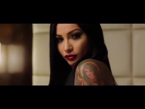 Brittanya Razavi Hot - YouTube