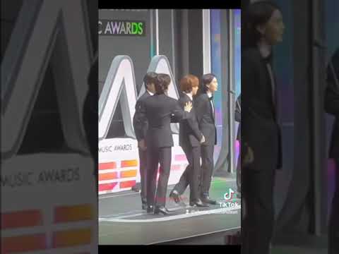 VHOPE SLOW DANCING And Romancing Vhopeforever Vhope V Layover SlowDancing 