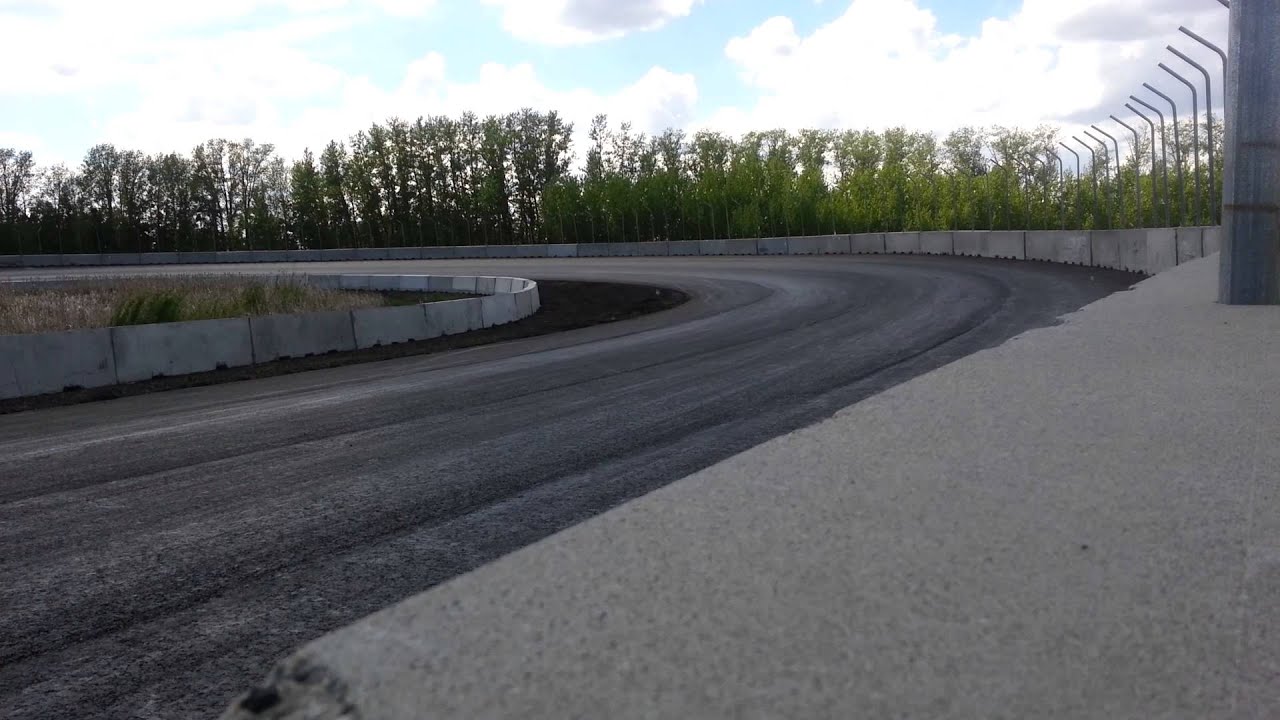 Castrol Raceway - YouTube