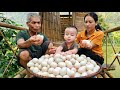 Harvest duck eggs goes to the market sell  cooking  daily life