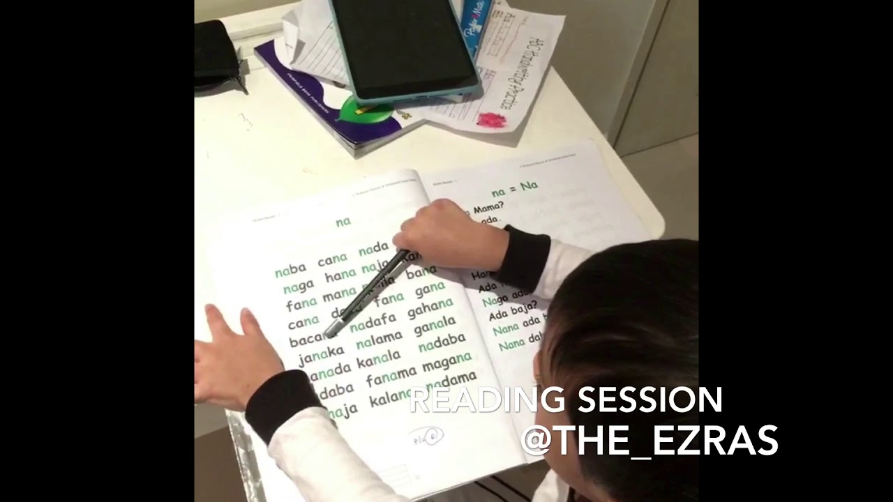 4 Years Old Reading Book E Xra Book Youtube