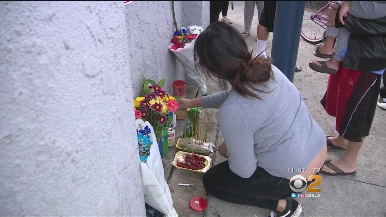 Family, Friends Mourn 2 Men Killed At Long Beach Store
