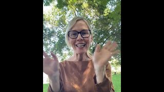 Jennie Garth's Sizzling QVC2 Show Revealed: Exclusive Fashion & More!