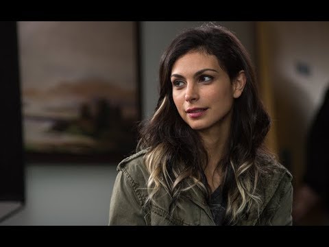 Vidéo: Morena Baccarin Net Worth: Wiki, Marié, Famille, Mariage, Salaire, Frères et sœurs