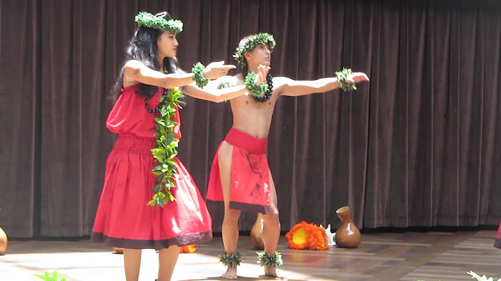 Hawaii May 2014 / Hula Dancers / Ala Moana 5/17/2014