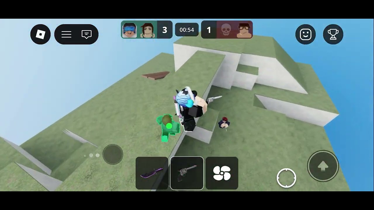Turning tables in Murderers vs Sheriff in Roblox 