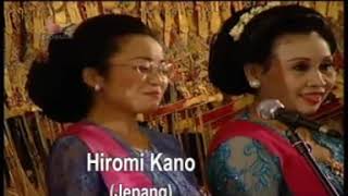 Purbo Asmoro - Kutut Manggung 1 of 2 - Hiromi Kano (Jepang)