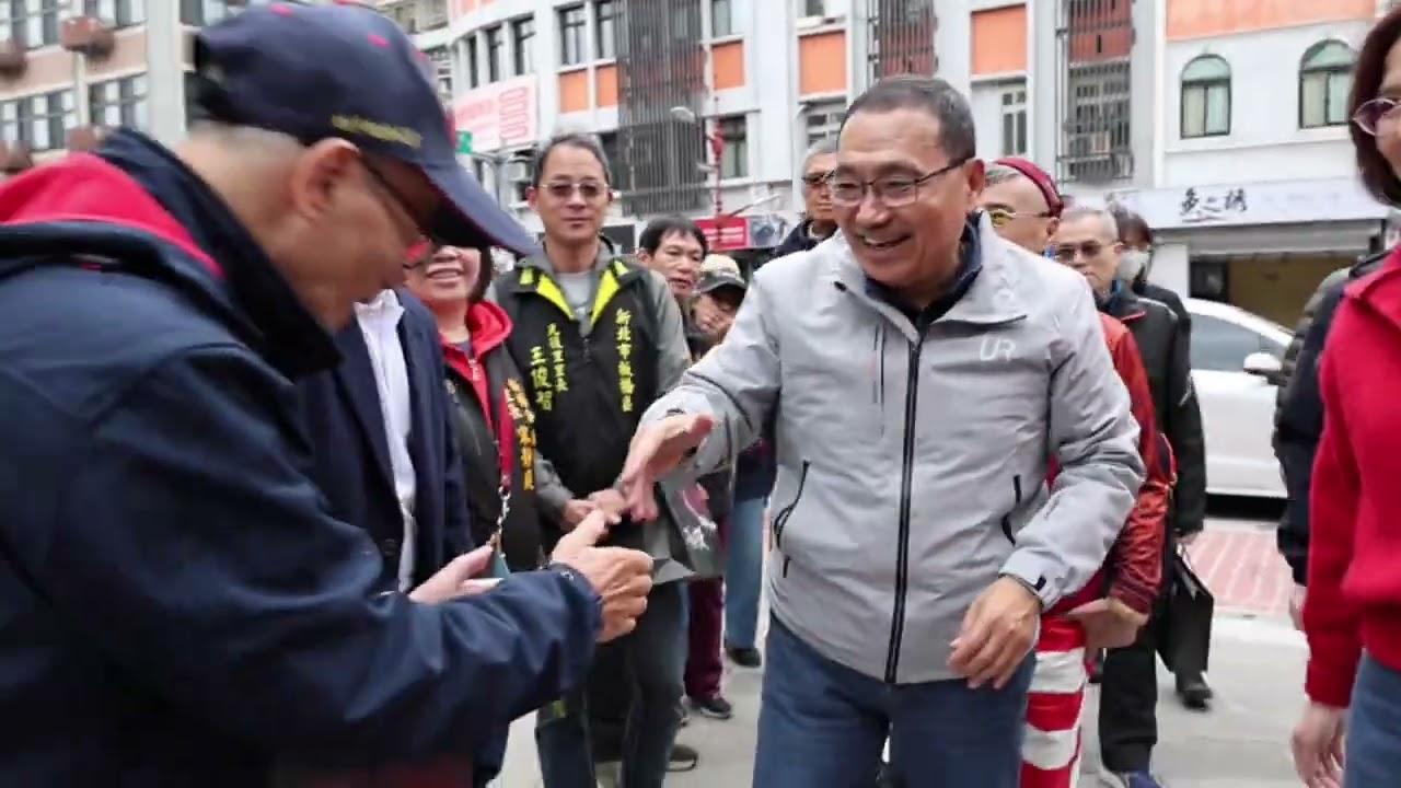 初二林本源邸侯市長發紅包