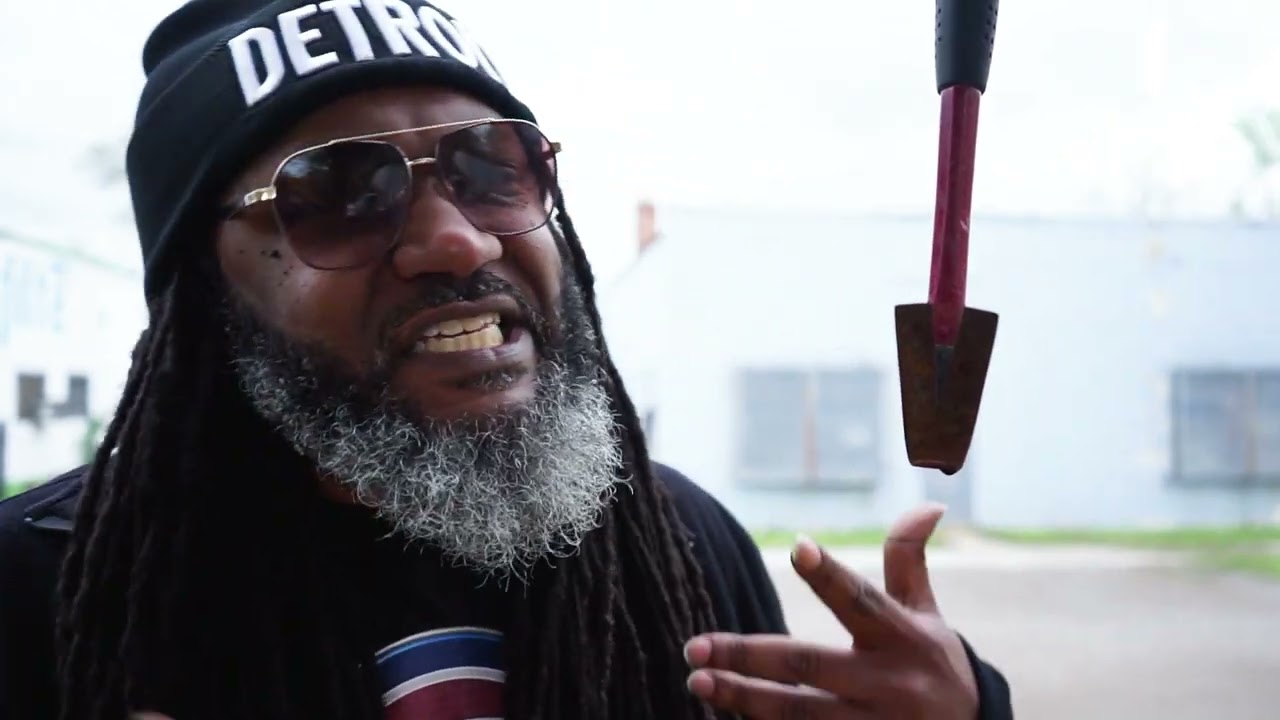 Beanie Bagswell x BBHMM