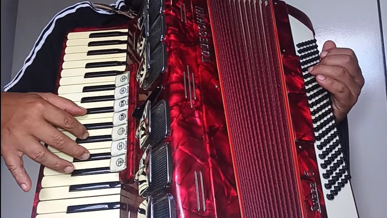 Chalana - Iniciantes - a escala, introdução, juntar as mãos, acompanhamento parte cantada - Acordeon