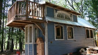 Victorian-Inspired Tiny House by Molecule Tiny Homes