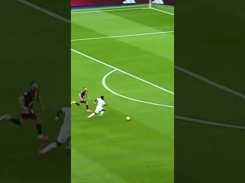 Pemain Girona kewalahan menjaga mereka #football #realmadrid #vinicius #mbappe #reels Pemain Girona kewalahan menjaga mereka #football #realmadrid #vinicius #mbappe #reels Thumbnail