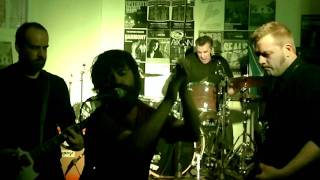 Hoss - Hit You Hard.mp4