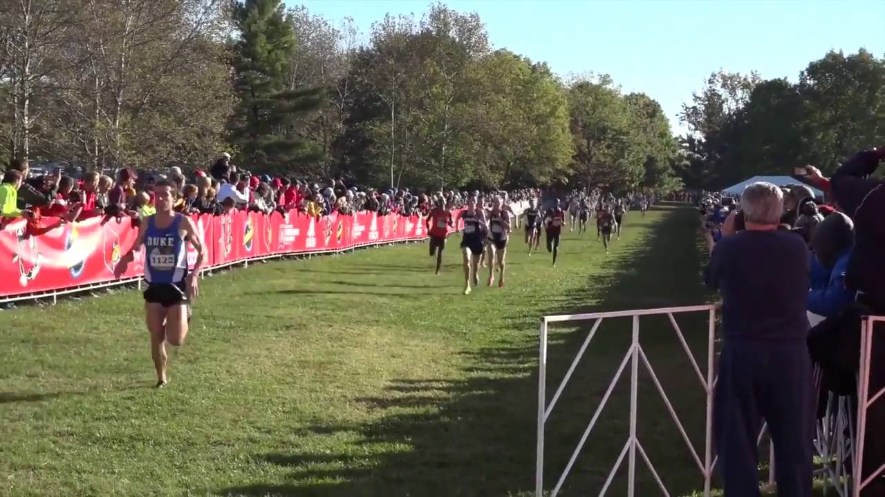Tommy Curtin takes down King Cheserek at 2015 Pre-Nats