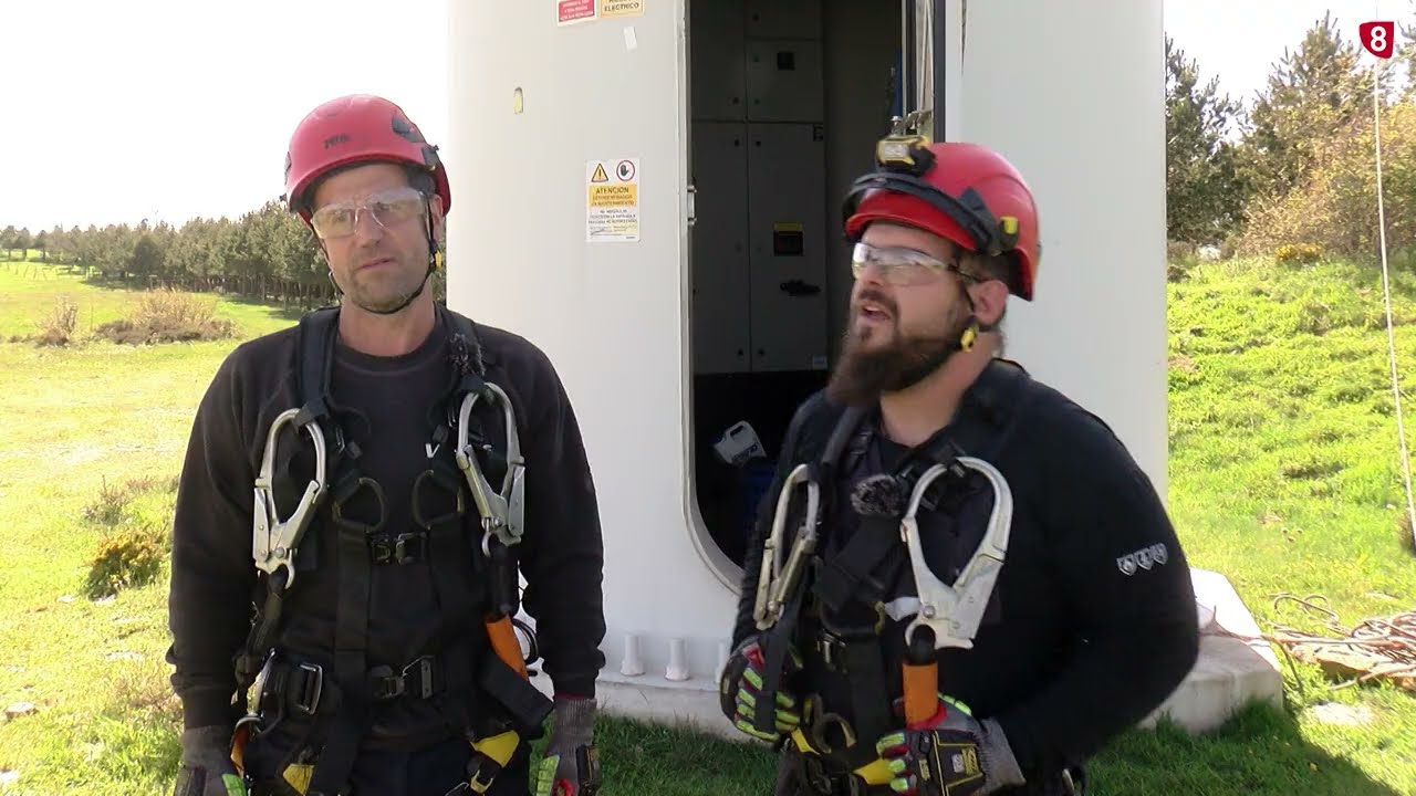 EL MANTENIMIENTO DEL PARQUE EÓLICO DE TIERRAS ALTAS SORIA NATURA / 8 MAGAZINE SORIA