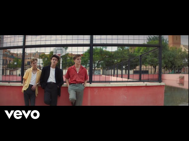 NEW HOPE CLUB - KNOW ME TOO WELL