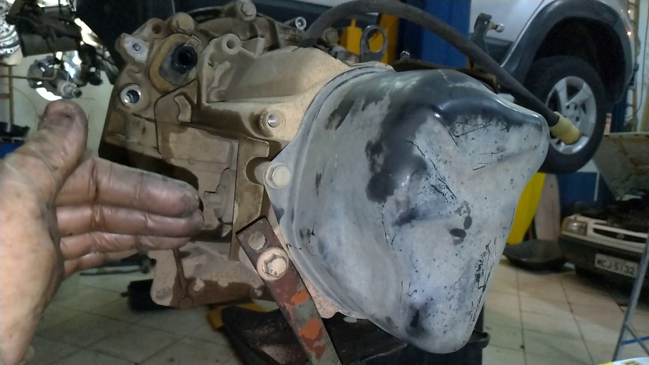 DICA PRA REMOVER A EMBREAGEM DO DUSTER E SE O RETENTOR DO VOLANTE PRECISA SER TROCADO EM GARANTIA