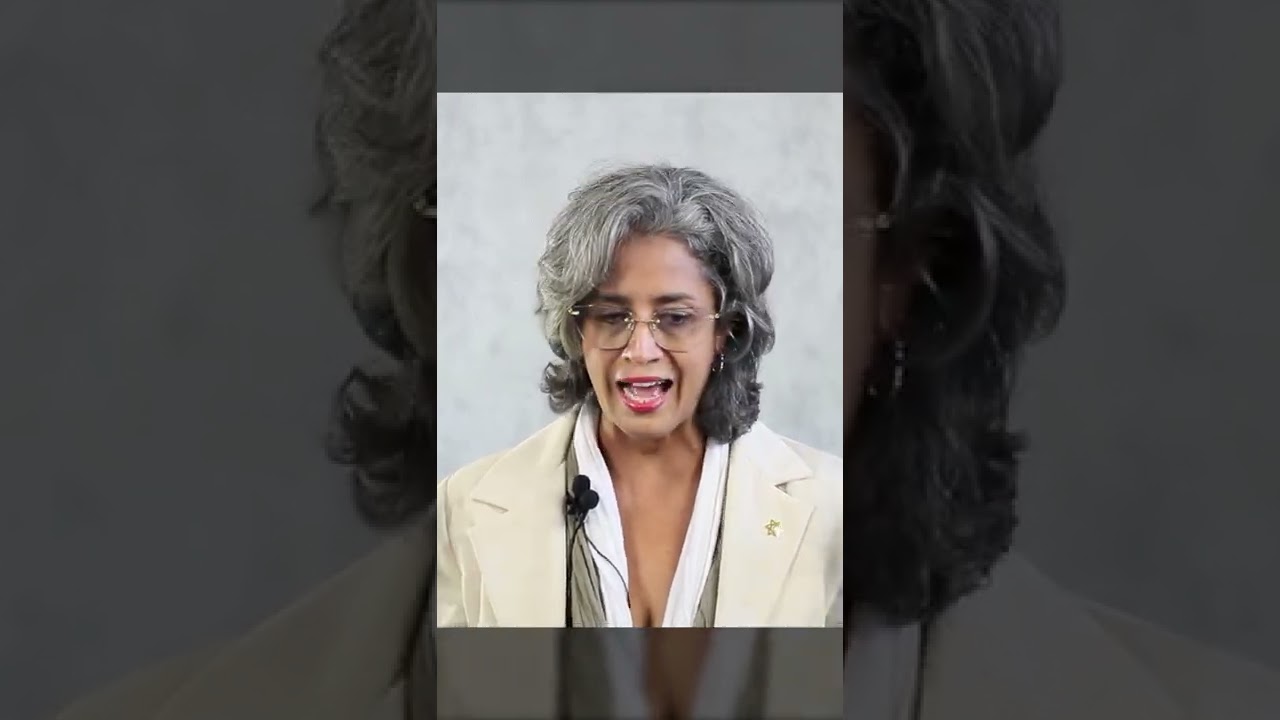 Quem somos nós? por Roberta Forastieri