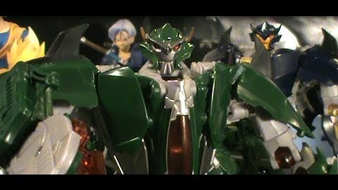 Transformers Prime Voyager Class Skyquake