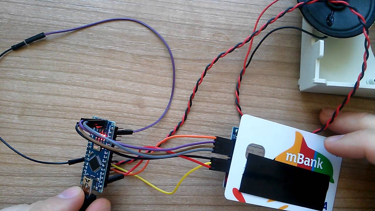 Arduino odczyt karty Visa Paywave NFC mfrc522 +5V - YouTube